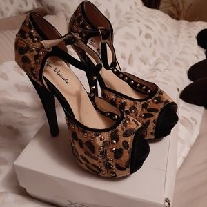 Leopard print heels